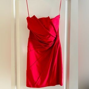 WOW COUTURE - bodycon/form fitting,
Strapless, Rich Salmon/Pink Dress, Size M